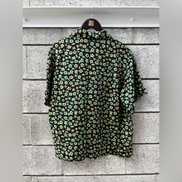 Multicolored Floral PRADA button-up - Picture 8 of 9